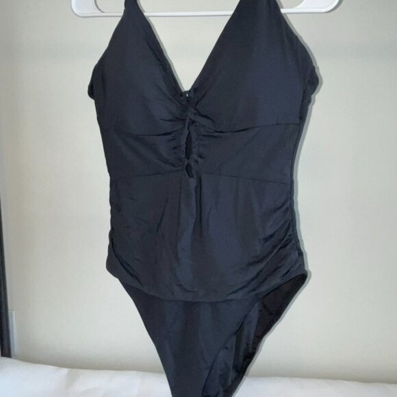 NWT Island Goddess Underwire Lace Up One Piece in Black Size 14 - Picture 3 of 5